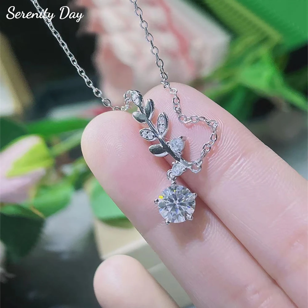 

Serenity 1ct Moissanite Necklace for Women Gift 100% 925 Sterling Silver Sparkling D Color Lab Diamond leaves Pendant Neck Chain