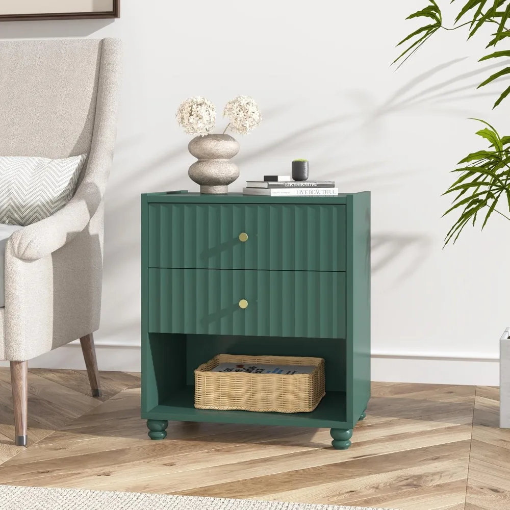 زوج من طاولات الليل الخضراء الحديثة: طاولة نهاية مخددة مع رف مفتوح ومنضدة بدرجين لغرفة النوم