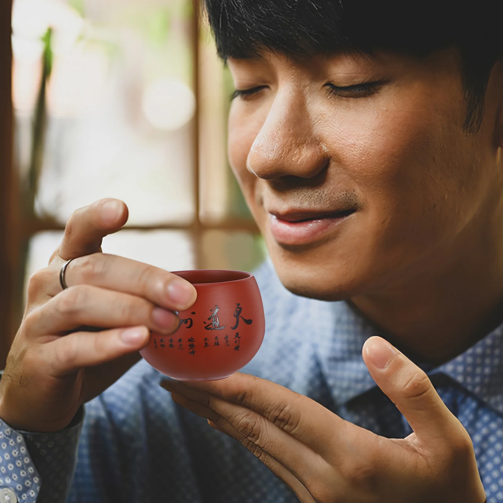 

Large Purple Clay Tea Cup Chinese Traditional Ceramic Gongfu Tea Ceremony Cup for Hot Drink Lovers Zisha Yixing Terracotta
