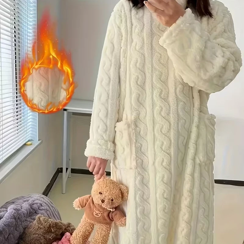 Elegant Warm Flannel Sleepwear Women’s Long Nightdress Loose Fit with Pockets Winter Loungewear and Thoughtful Christmas Gift