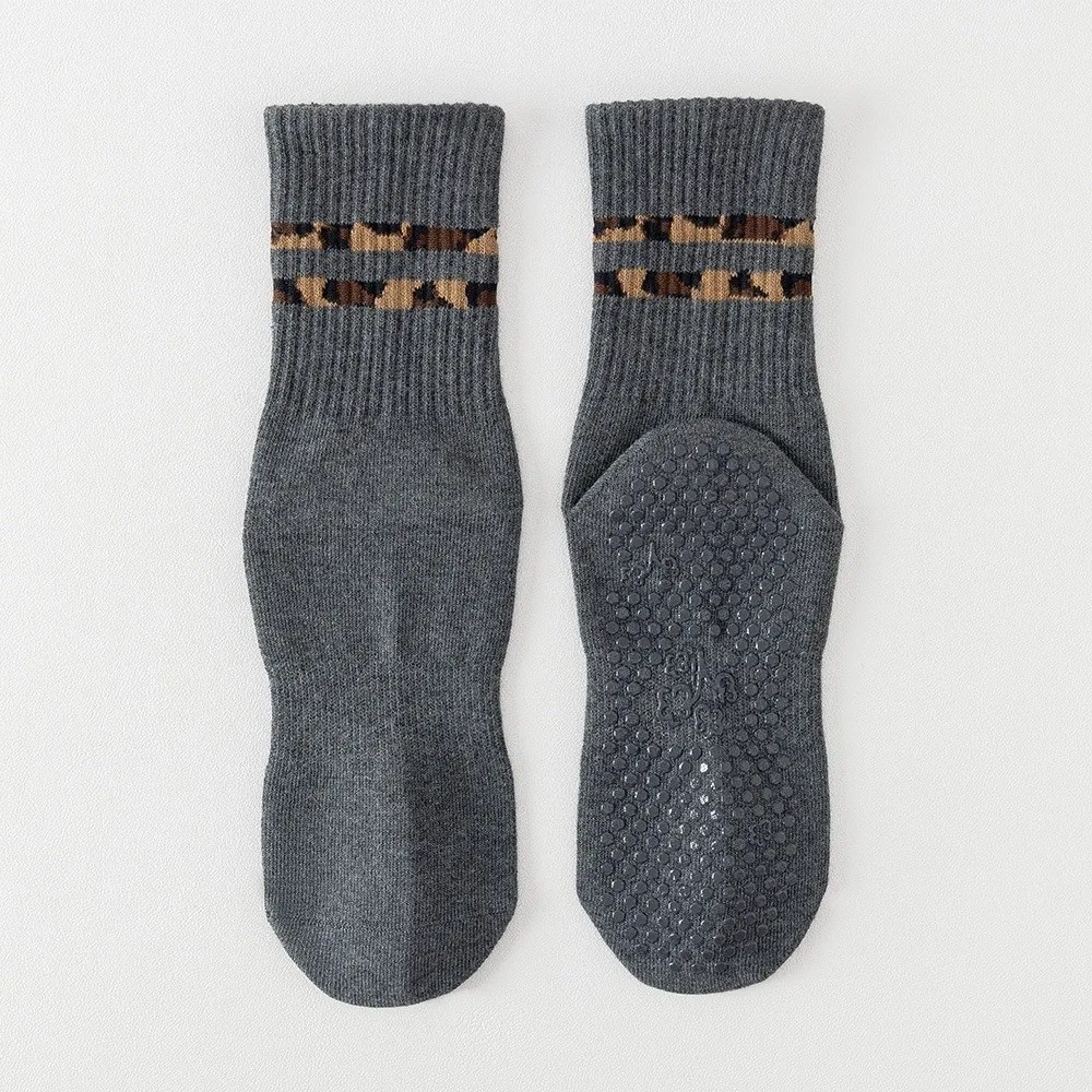 Cotton Pilates Socks for Women Breathable High-elastic Leopard Pattern Yoga Socks Casual Non-Slip Mid Tube Socks