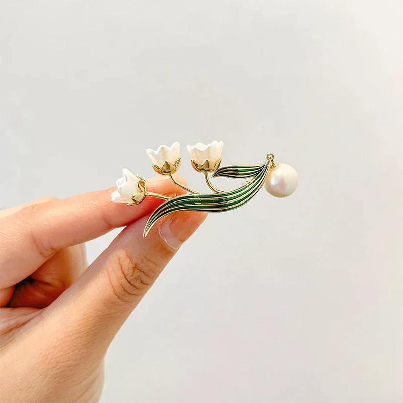 Mode Pflanze Glocke Orchidee Blume Broschen Frauen Kleidung Mantel Schmuck Party Zubehör Geschenke