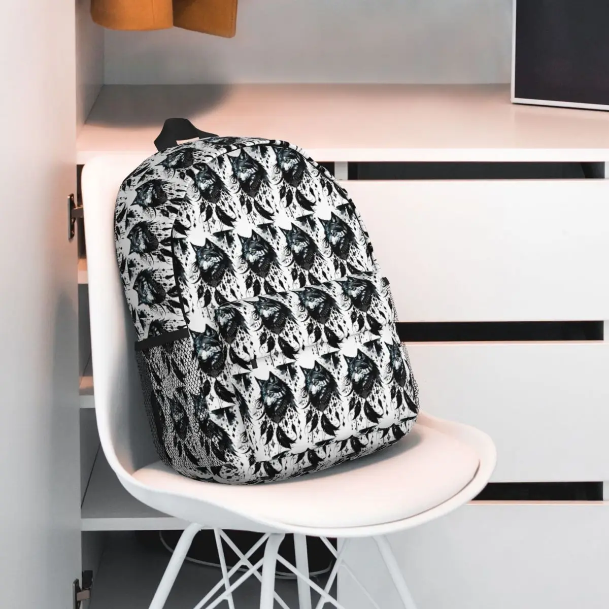 Ethnic Wolf Tradition Wolf Feather Backpack Student BookBag Kids School Bag Laptop Shoulder Bags for Men Women