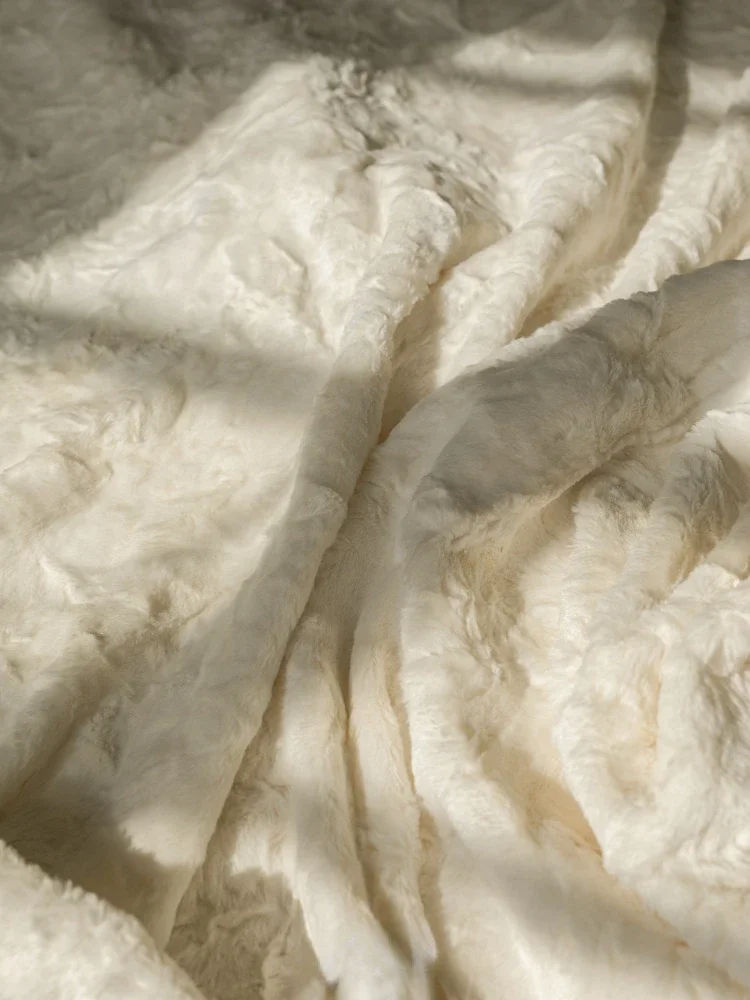 Imitation Fur Fabric Imitation Sheepskin Plush Knitted Cloth Designer Wholesale for Diy Sewing By Meters Pure Polyester Material