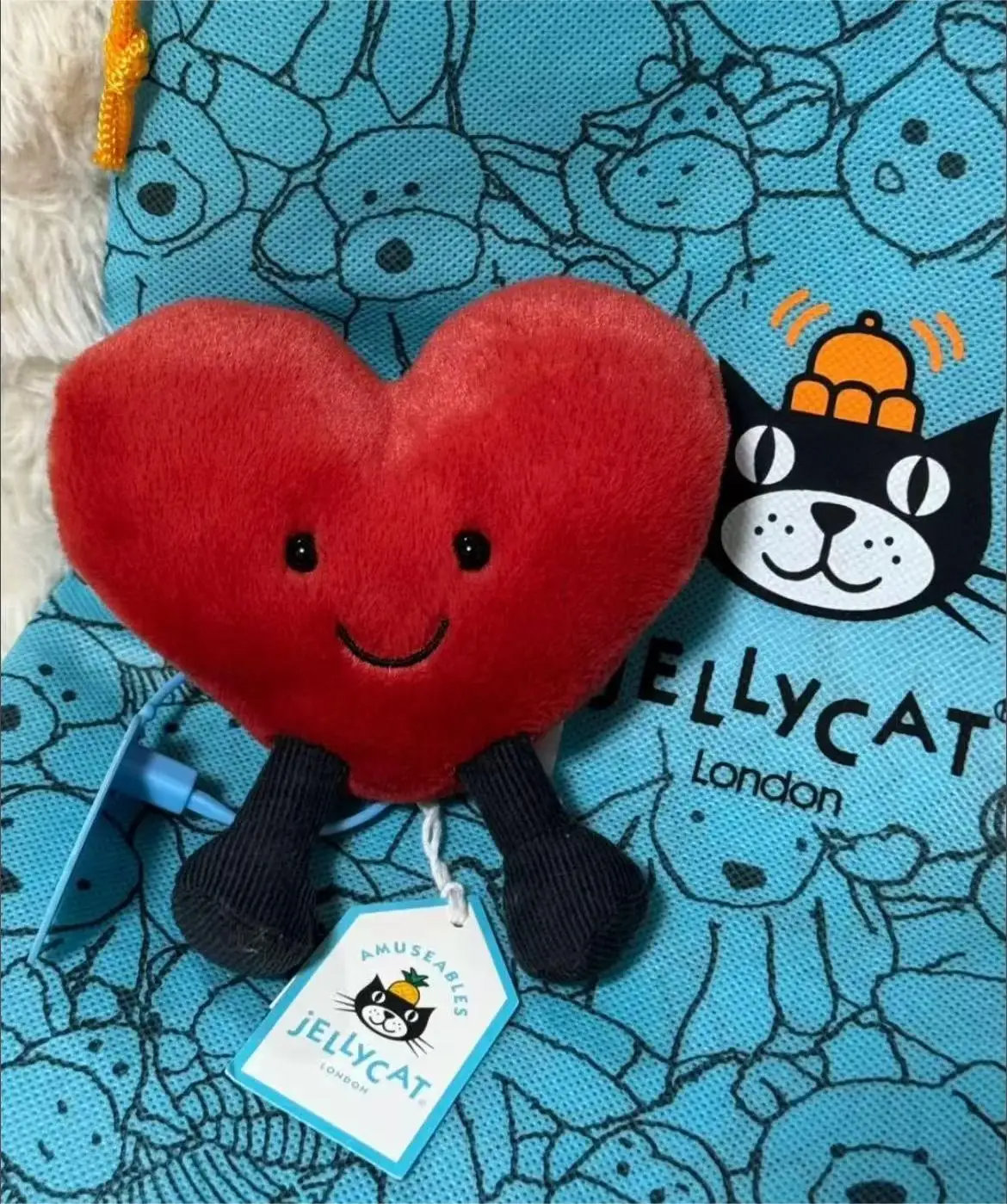 พวงกุญแจตุ๊กตาขนนุ่ม ของขวัญสำหรับเธอ วันวาเลนไทน์ วันเกิด คริสต์มาส ของขวัญเซอร์ไพรส์ ตุ๊กตาสัตว์น่ารัก ยัดไส้ใยฝ้าย PP