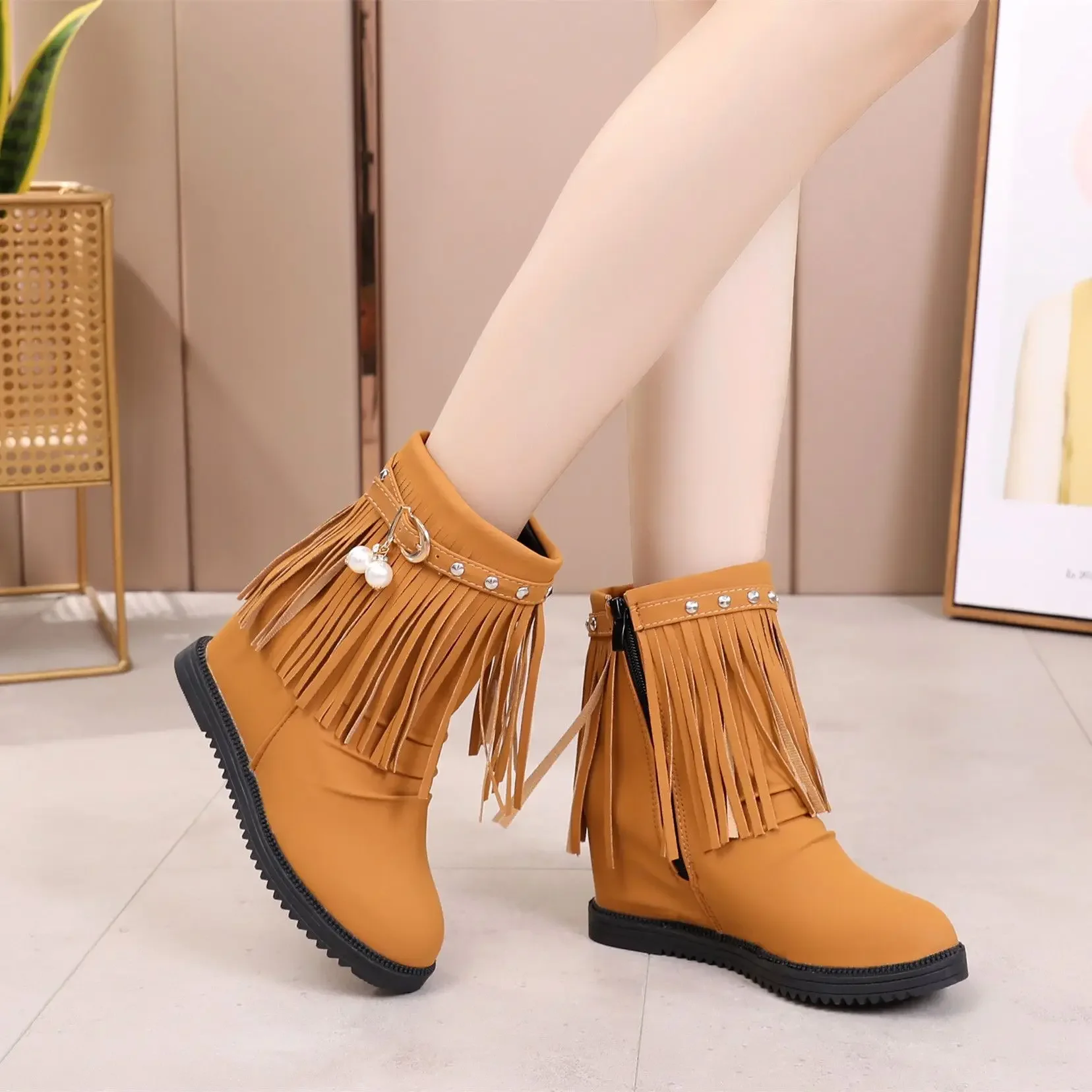 

Женские ботильоны со стразами, обувь на плоской подошве с кисточками на танкетке, короткая обувь для женщин, лунные ботильоны, распродажа, мода 2024, тренд из искусственной кожи, осень