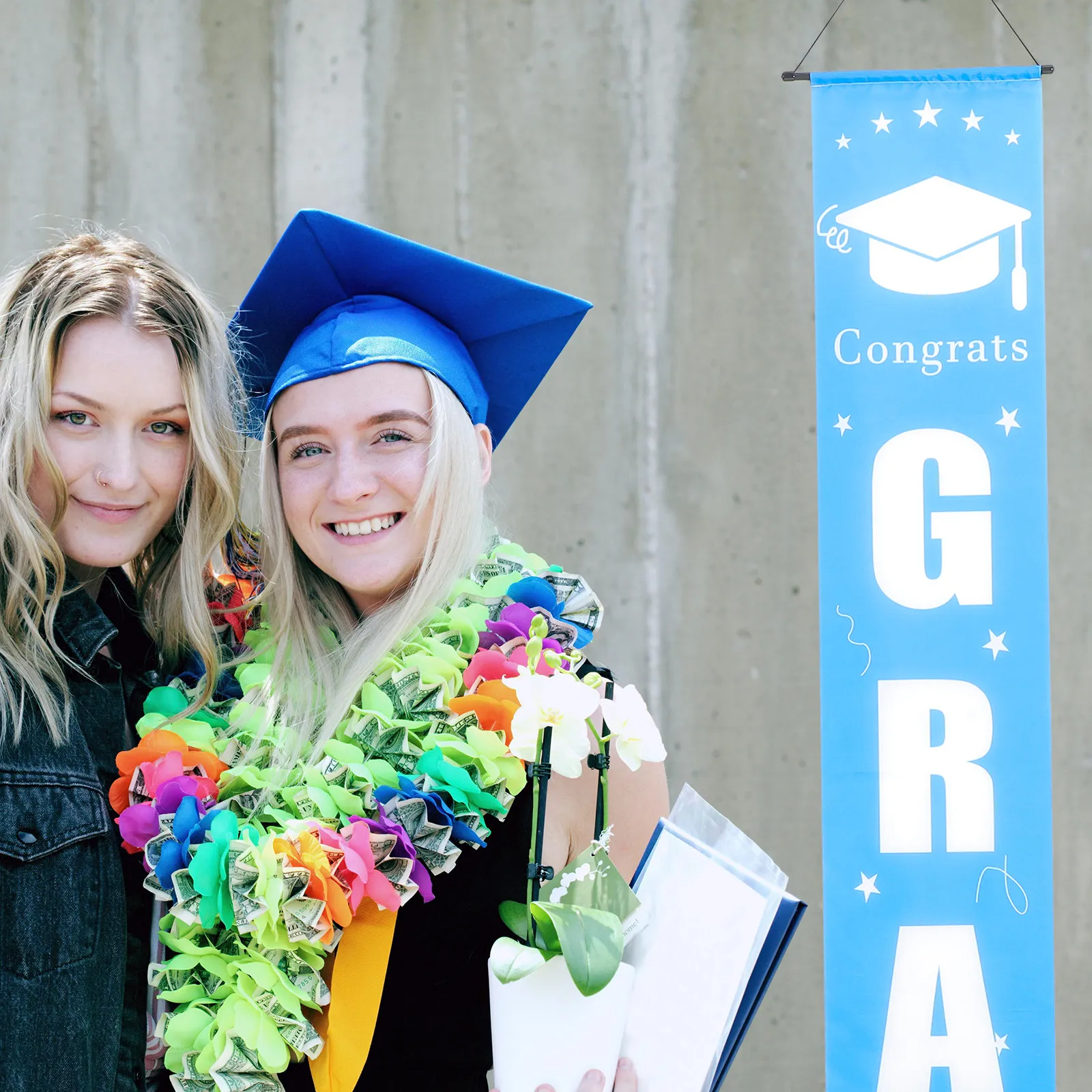 1Pair Graduation Door Banner 2024 Graduation Party Porch Sign Tear Resistant Fade Proof Photo Prop Outdoor Celebration