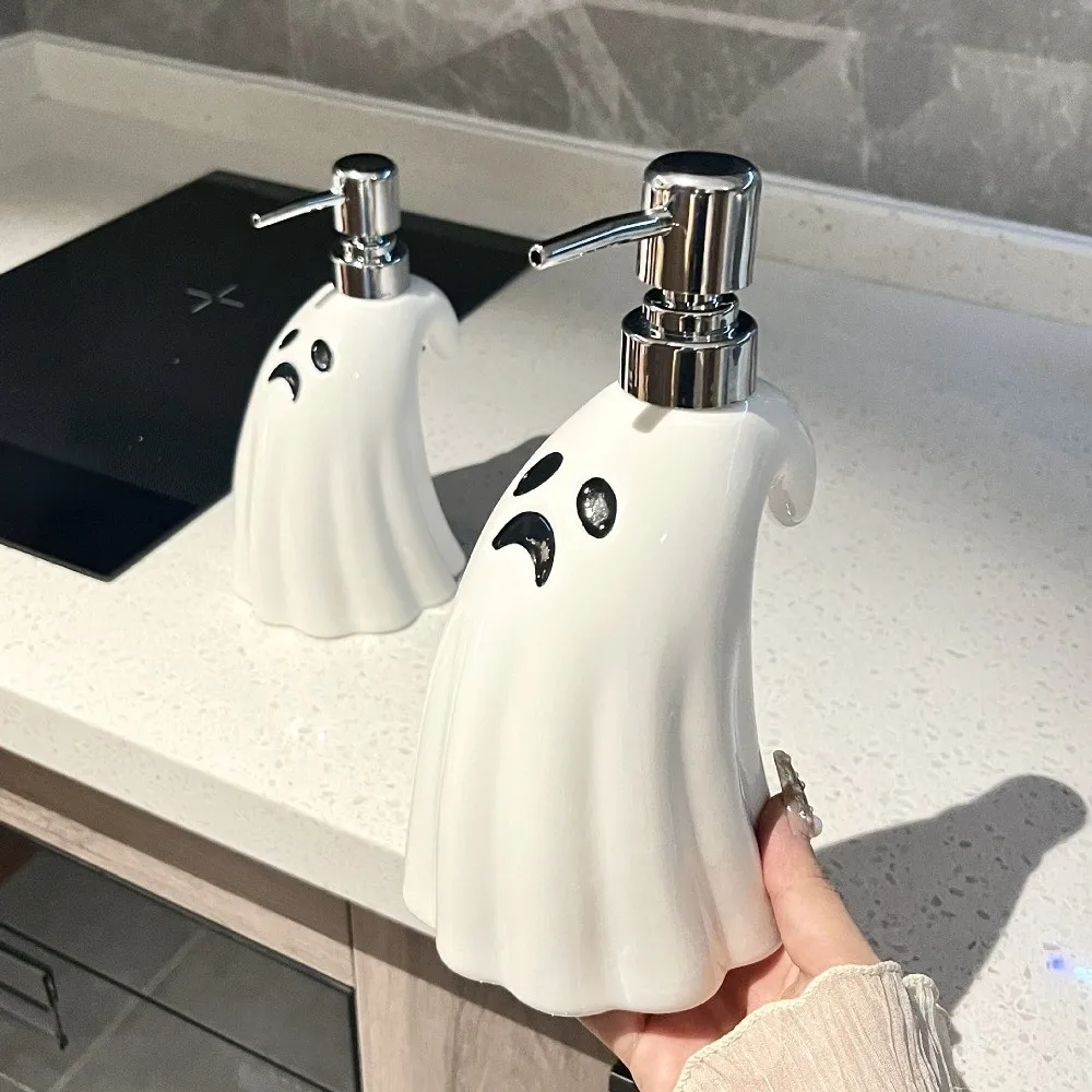 

Флакон-дозатор Ghost 380 мл с помпой, фарфоровый, для Хэллоуина, пустой, белый, для шампуня, косметики, разливочный флакон