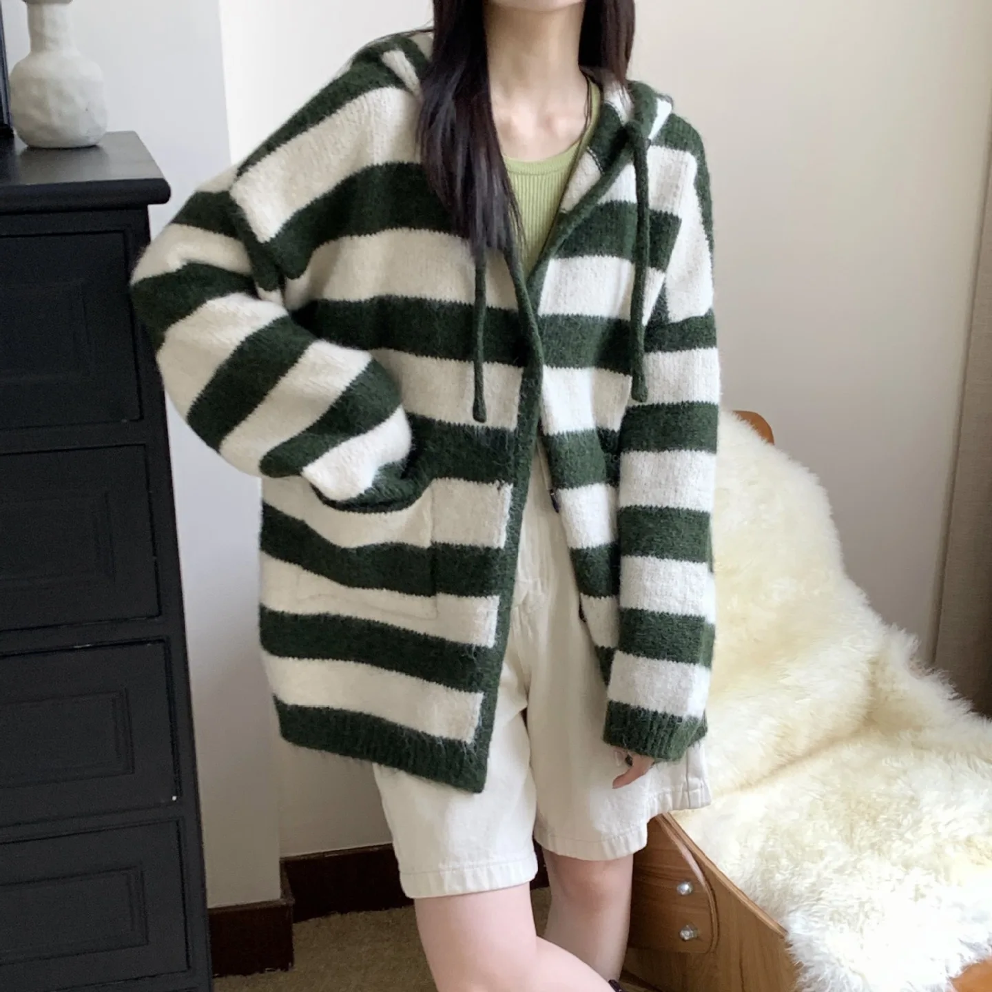 

Fiber Long Sleeve Autumn Winter New Arrival Loose Women's Knitted Cardigan Sweater Striped Mid-Length Open Front Style Polyester