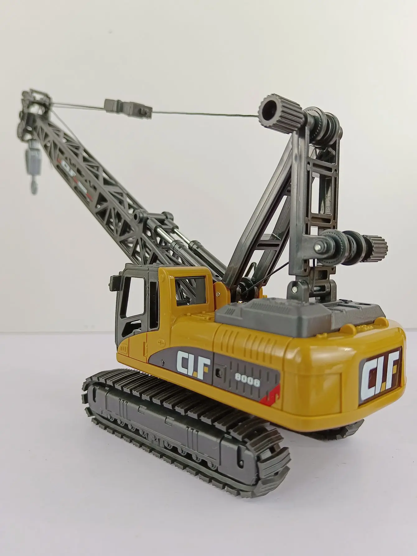 

1:40 simulation engineering vehicle crane model can lift construction suitable for collection and can be given as a gift
