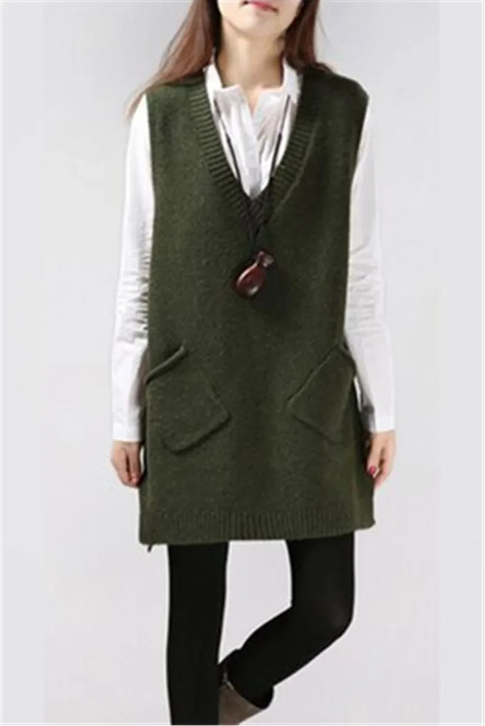 

2025 Women Sweater Autumn Winter Vest Sleeveless V Neck Pockets Knitted Vests Pullovers Vest Female Vintage Sweater Tops