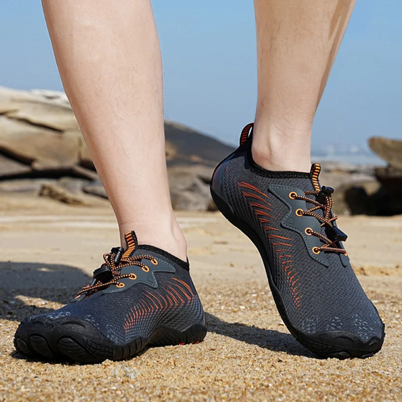 Zapatos descalzos de agua para hombre y mujer, zapatillas ligeras de playa de secado rápido, sandalias deportivas de senderismo, zapatos transpirables de entrenamiento al aire libre, pareja 35-46