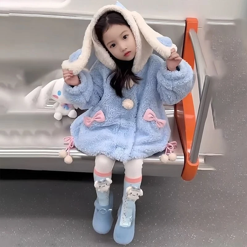 Neuer Sanrio Cinnamoroll-Mantel, kreativer, hochwertiger Cartoon-bedruckter Mädchen-Winter-verdickter, mit Fleece gefütterter, warmer, mittellanger Kapuzenoberteil