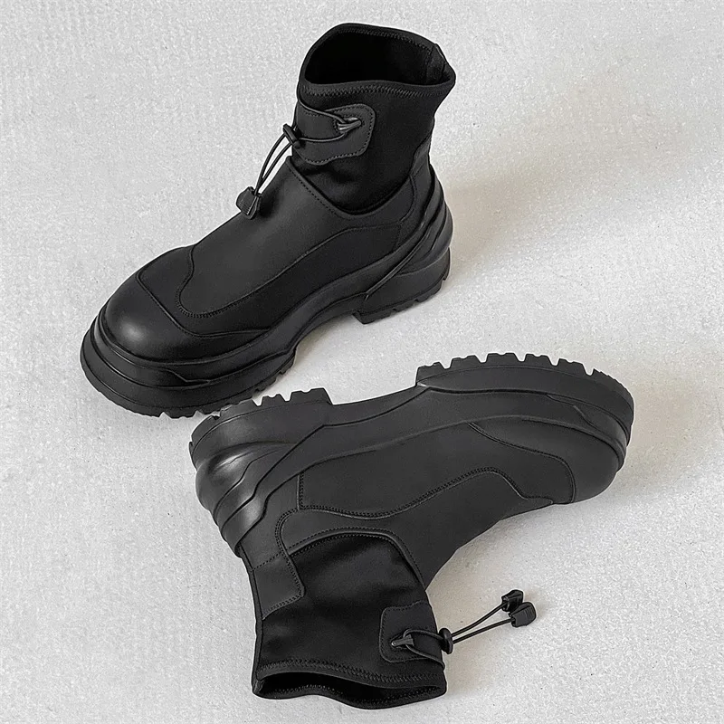 

Новые черные уличные функциональные эластичные ботинки на высокой толстой подошве в британском стиле