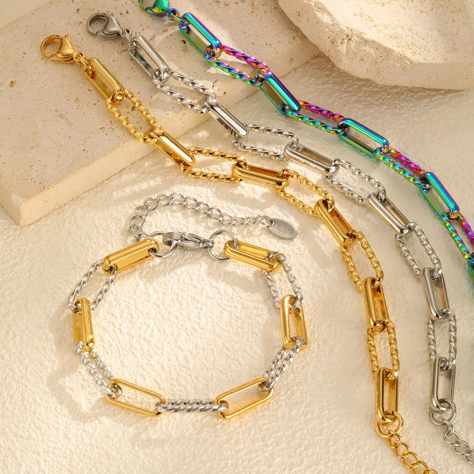 

Twisted Link Bracelet