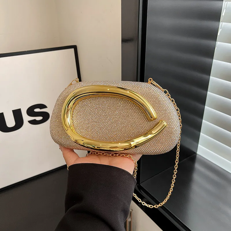 

Винтажный глянцевый клатч Ombre 2025 года, роскошная вечерняя сумка в европейском стиле, женский шикарный кошелек с градиентом, модный металлический браслет, минималистский стиль