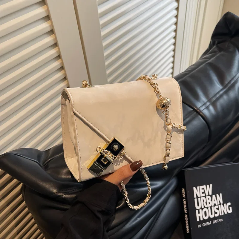 

High-end Chain Bags New Fashion for Women Diamond Checkered Small Square Bags and Retro Casual Single-shoulder Crossbody Bags