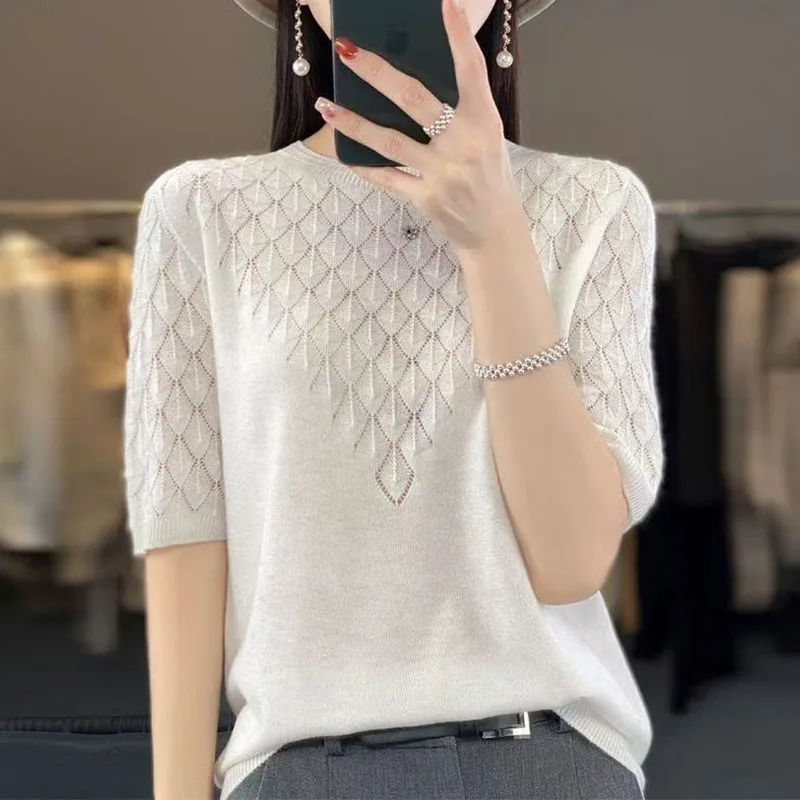 Primavera y novedad de verano, camiseta de media manga tejida de Color sólido con huecos de diamante de manga corta de estambre con cuello redondo para mujer