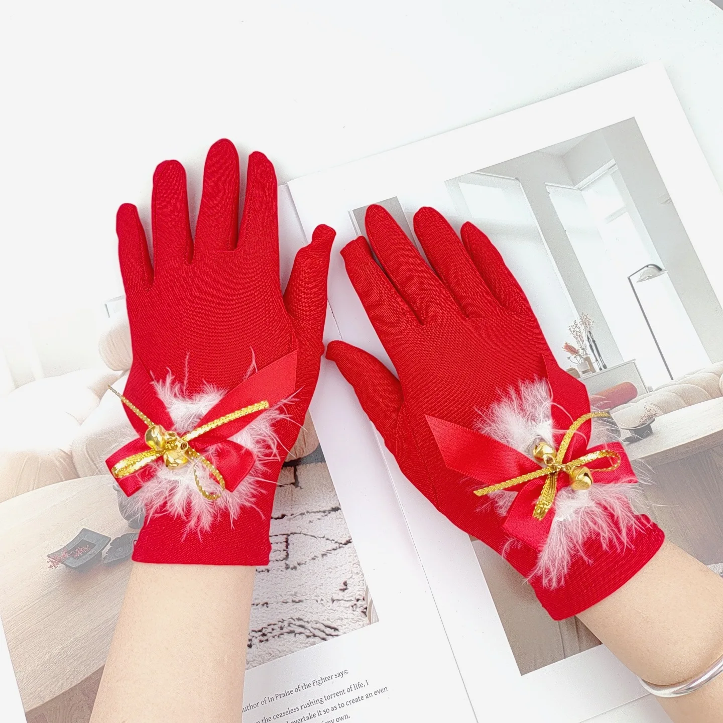 Kids Gloves Christmas Party Short Elastic Bow Plush Bell Full Finger Cosplay Costume Accessories Soft Lightweight Standard Size