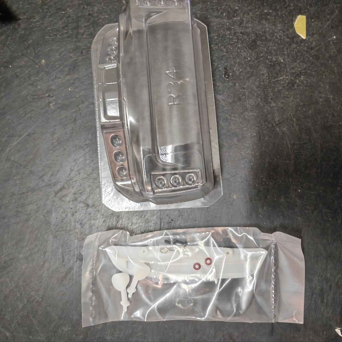 3D Printed Mirror & Wing Set with Light Buckles for TC534 1/10 R34 Wagon Clear Drift Body