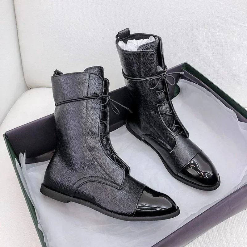 2026 Neue Damen-Herbststiefel in Übergröße im Britischen Stil, Wadenlang, Spitze, Schmal Geschnitten, Outdoor-Mode-Motorradstiefel – Detail 5