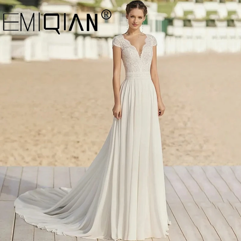 Bohemian V Neck Chiffon Wedding Dress Short Sleeves Illusion Buttons Back Lace Bridal Gown Robe De Mariee Court Train Ivory