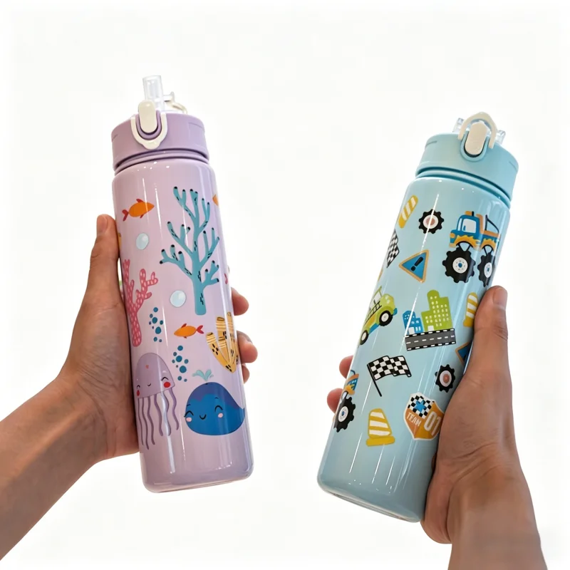 1pc 750ml 23OZ cartoon car series plastic water bottle, mult