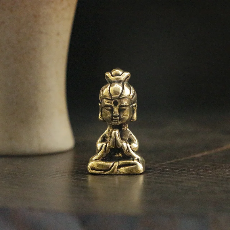 

Vintage Brass Guanyin Mini Ornament Small Statue Desktop Decoration Copper Craft Buddha Home Use