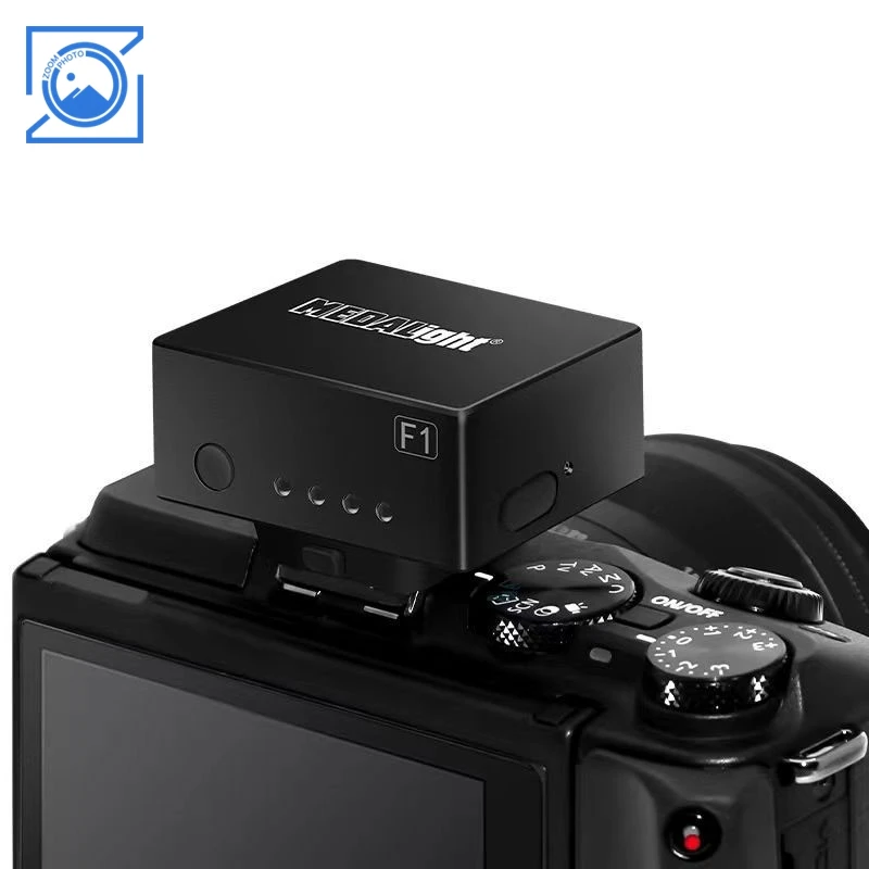 แฟลชกล้องขนาดเล็ก MEDALight F1 GN10 6200K±400K สำหรับกล้อง DSLR และกล้องมิเรอร์เลส Ricoh