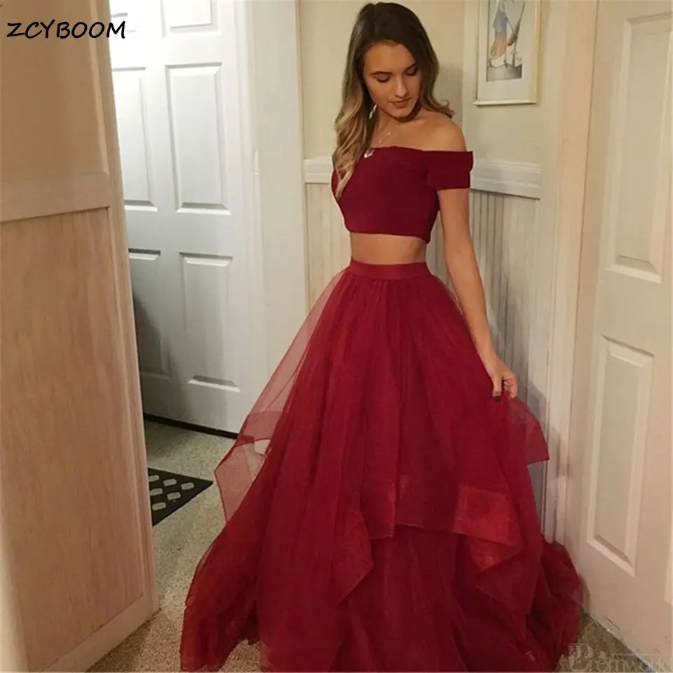 Gaun Prom Pesta Tulle Ruffles A-Line Dua Potong Merah Seksi Burgundy Elegan 2023 Gaun Malam Formal Wanita Panjang Tanpa Bahu