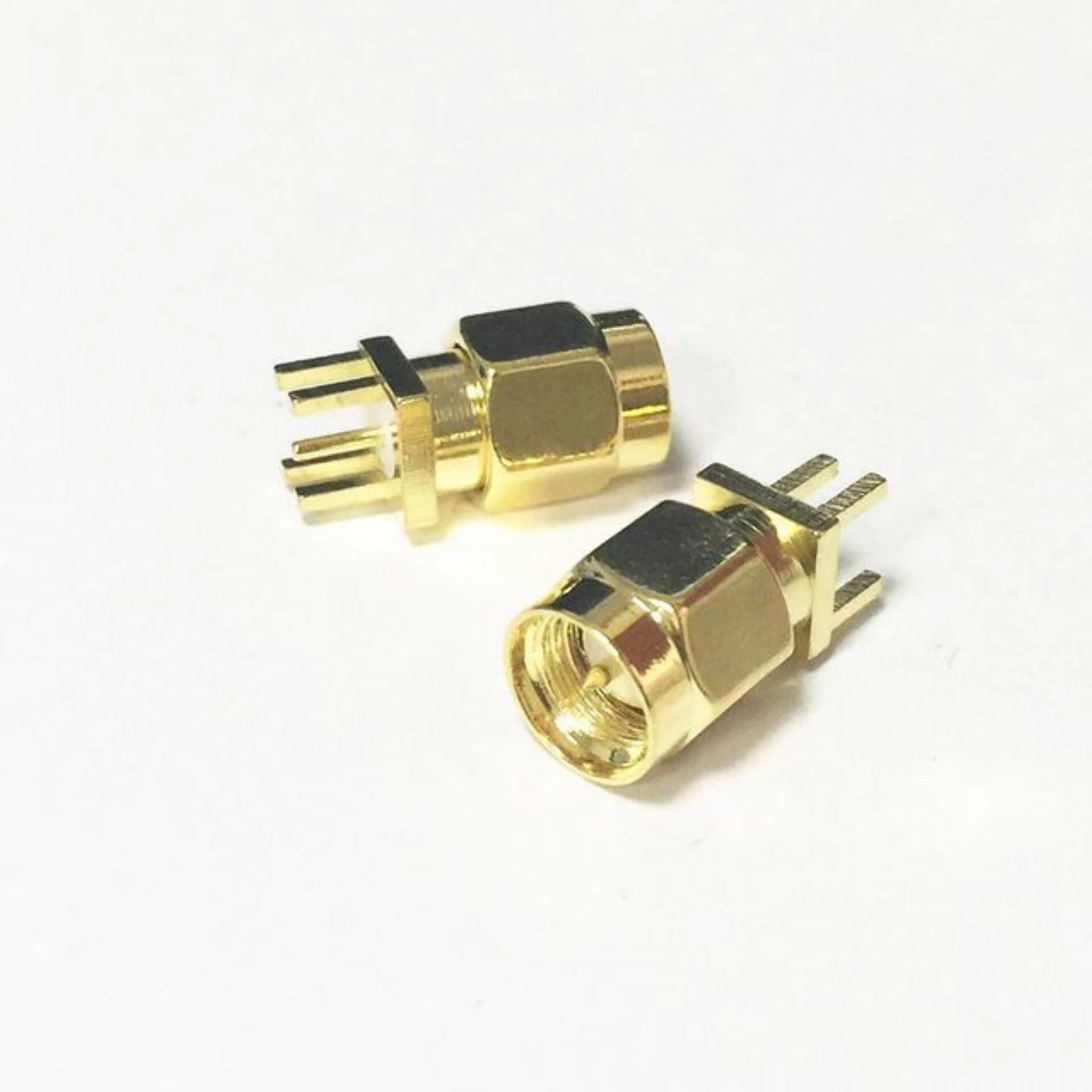 50PCS/LOT SMA-JE SMA Male RF Coaxial Internal Thread Inner Hole Toe Pin 1.6MM PCB Board Router Network Card Antenna Seat