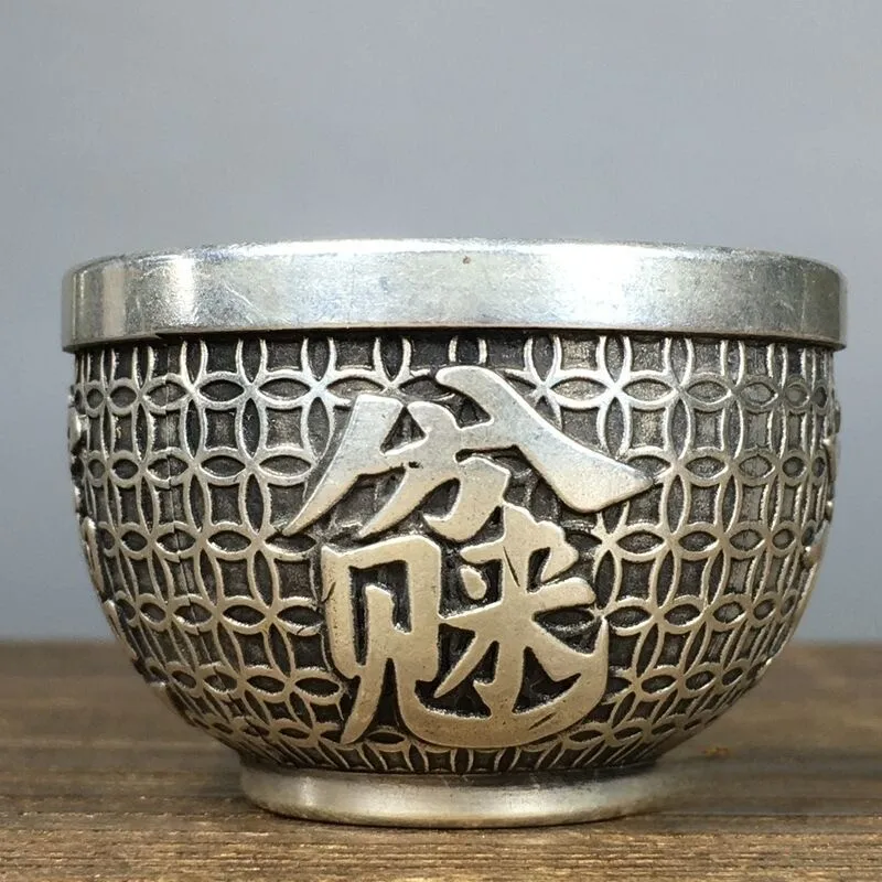 Folk collection of old-fashioned copper cups, white copper and silver-plated carvings, Bafangcai, daily progress, golden tea bow