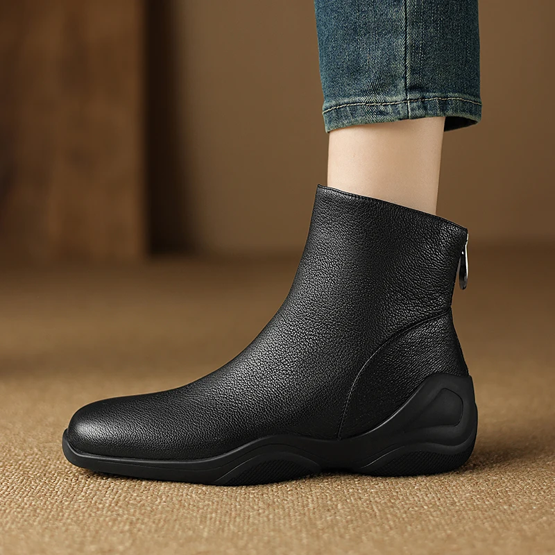 

2025 Modern Women Boots Flat Snow Boots Genuine Leather Fashionable Casual Shoes Autumn Winter Styles
