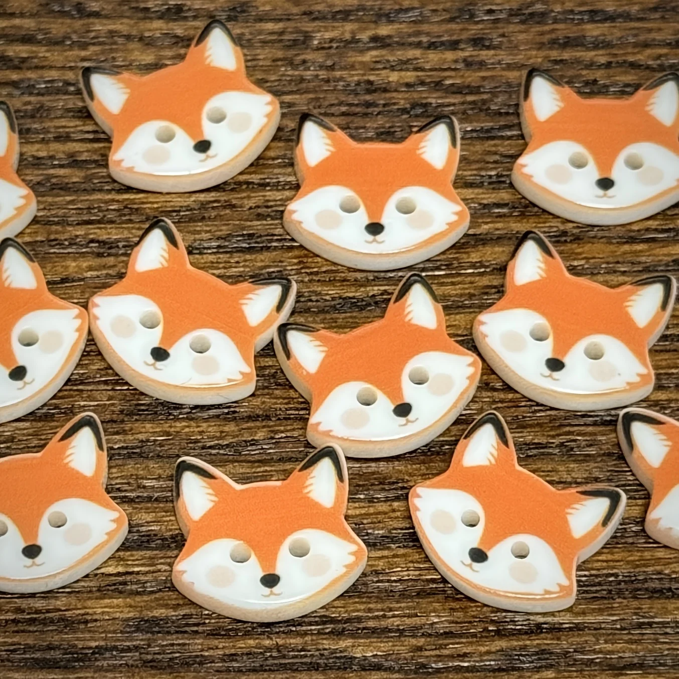 10pcs Cute Little Fox Cartoon Buttons for Crafts, Suitable for Clothing, Shoes, Socks, as Decorative Resin Additions for Hole Sh