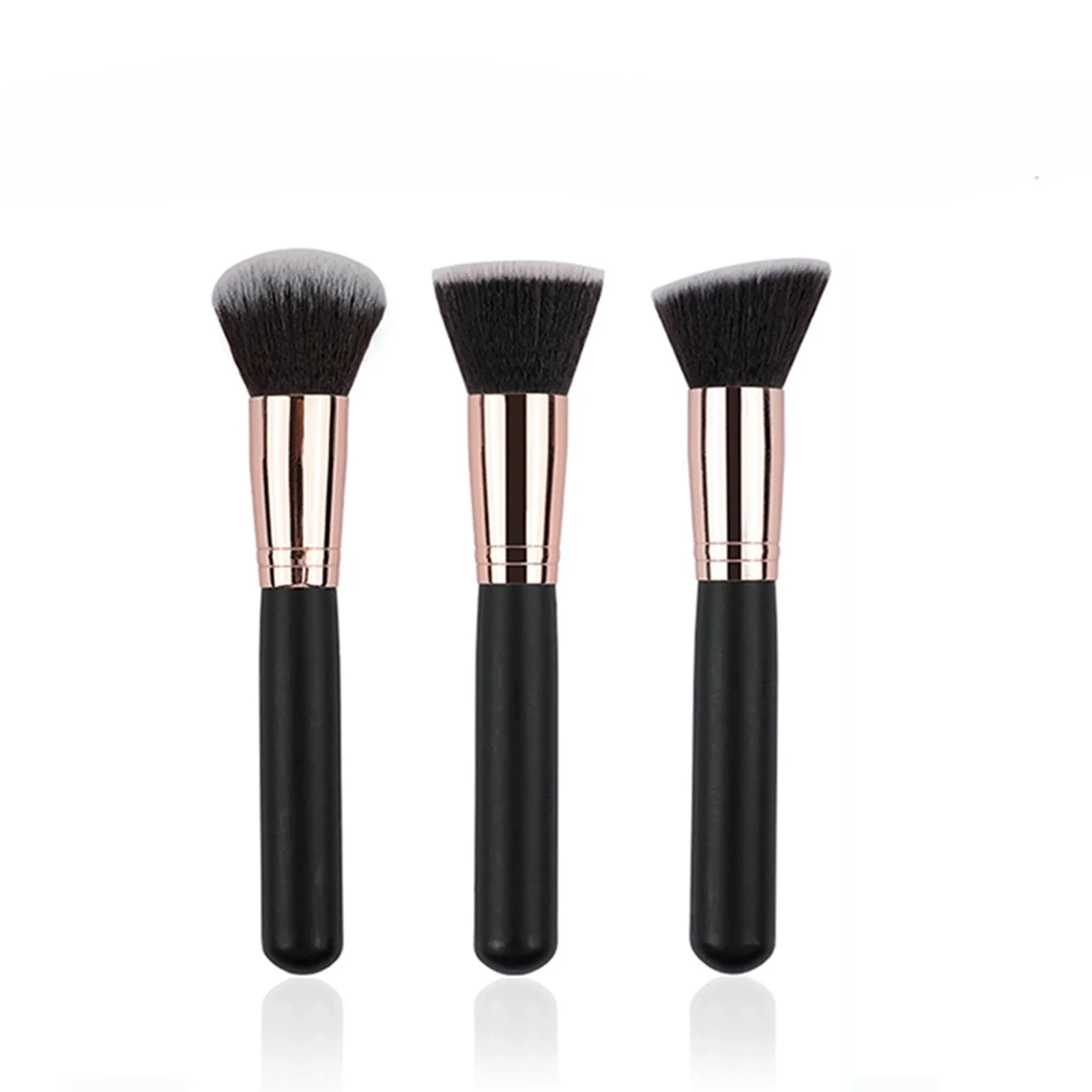 Wooden Handle Contour Brush Beginner-Friendly Face Makeup Brush for Blush & Foundation Seamless Blending Soft Synthetic Bristles