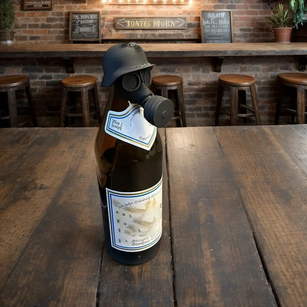 Helmet Craft Beer Bottle Caps Reusable Gas Mask Beer Bottle Cap Soldier Salute Beer Bottle for Liquor Preservation Dustproofing
