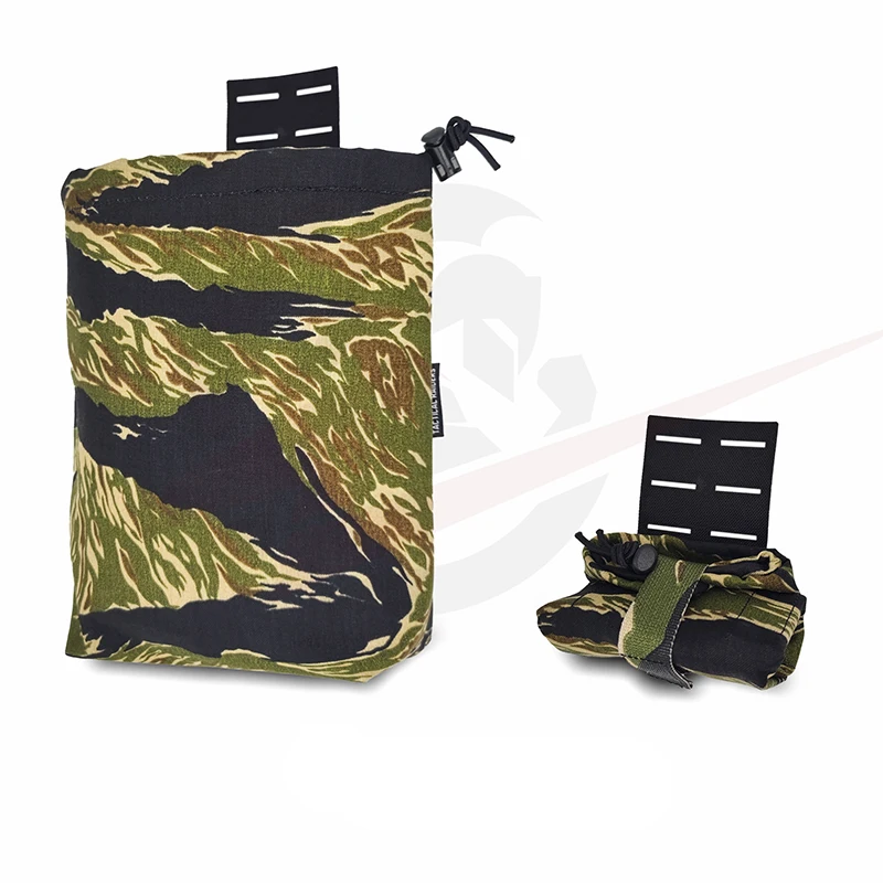 Bolsa de basura enrollable táctica Raiders KC con bolsa Mag dentro, compatible con NIR Green Tiger Camo(051787)