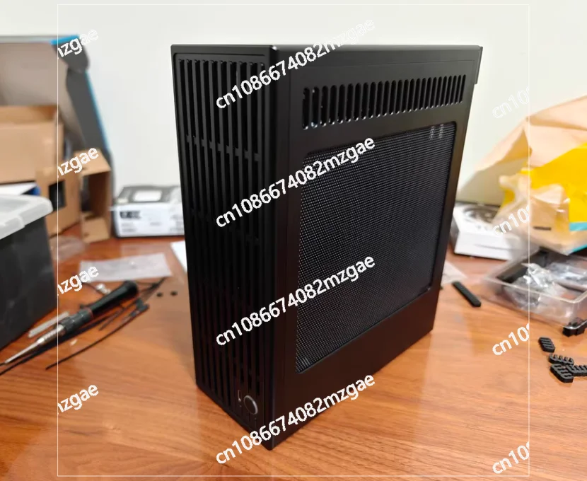 ZS-D2/ITX semi-high knife card computer chassis, version V4\ 4.9L volume, all aluminum chassis