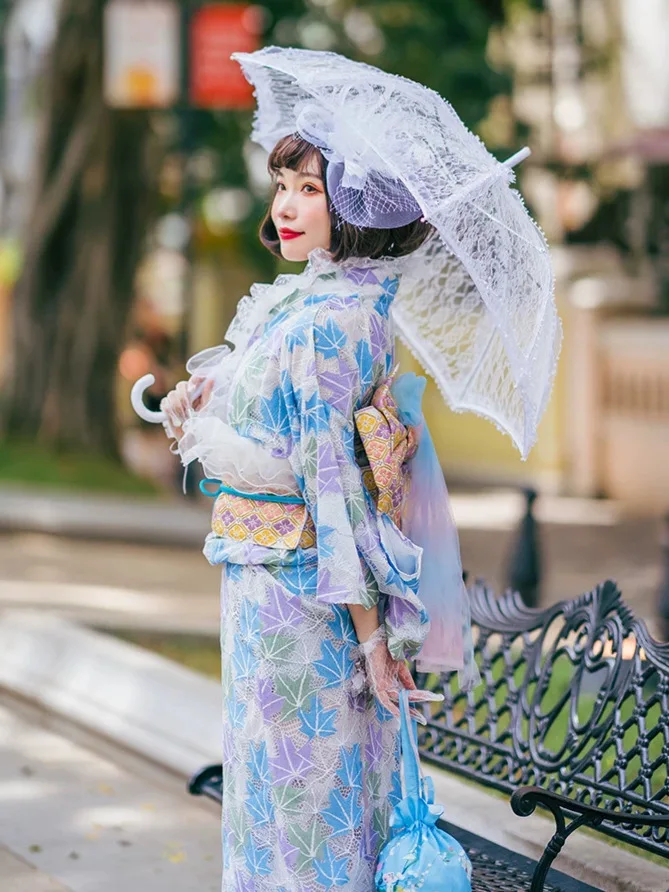 Women's Vintage Japanese Kimono – Maple Leaf Print, Easy-Wear Traditional Formal Robe, Double-Layer Lace Travel Photography
