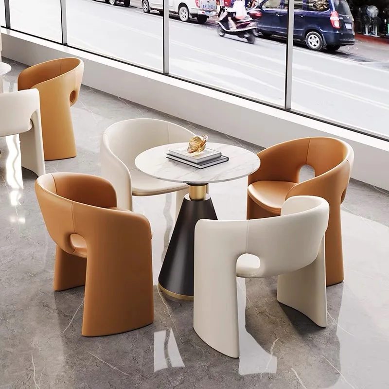 كراسي طعام غير منتظمة، محلات قهوة غير رسمية، مطاعم تحت عنوان، كراسي إبداعية لشخص واحد