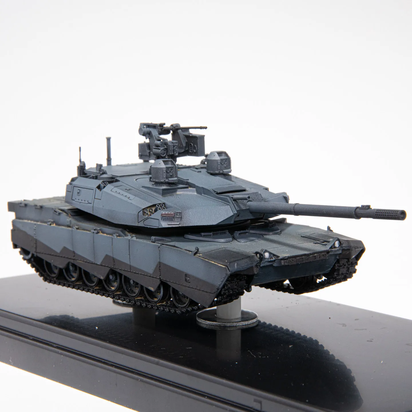 

5M 72147A 1:72 Американский основной боевой танк Abrams X1, готовая статическая модель