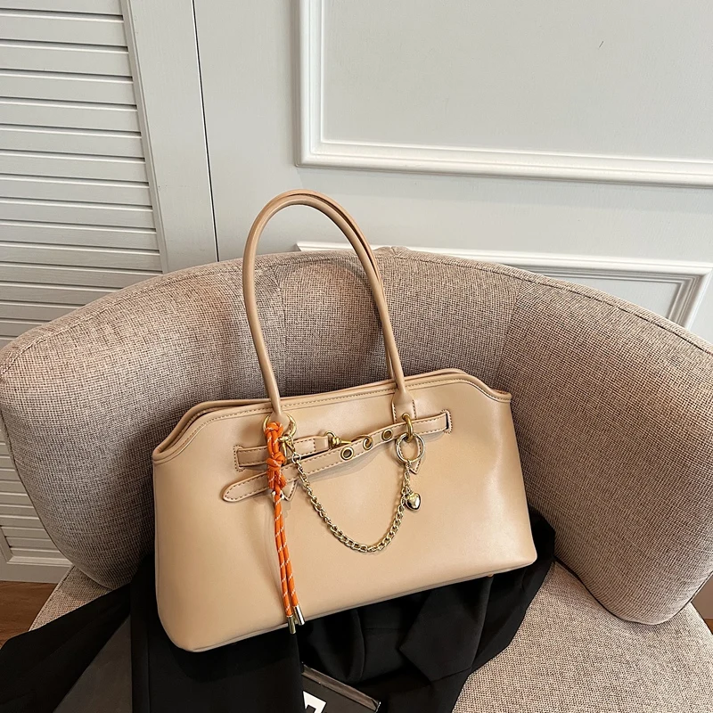 

Popular Women's Leather Handbag Crossbody Bag Shoulder Messenger Tote By Famous Designer Luxury Classic