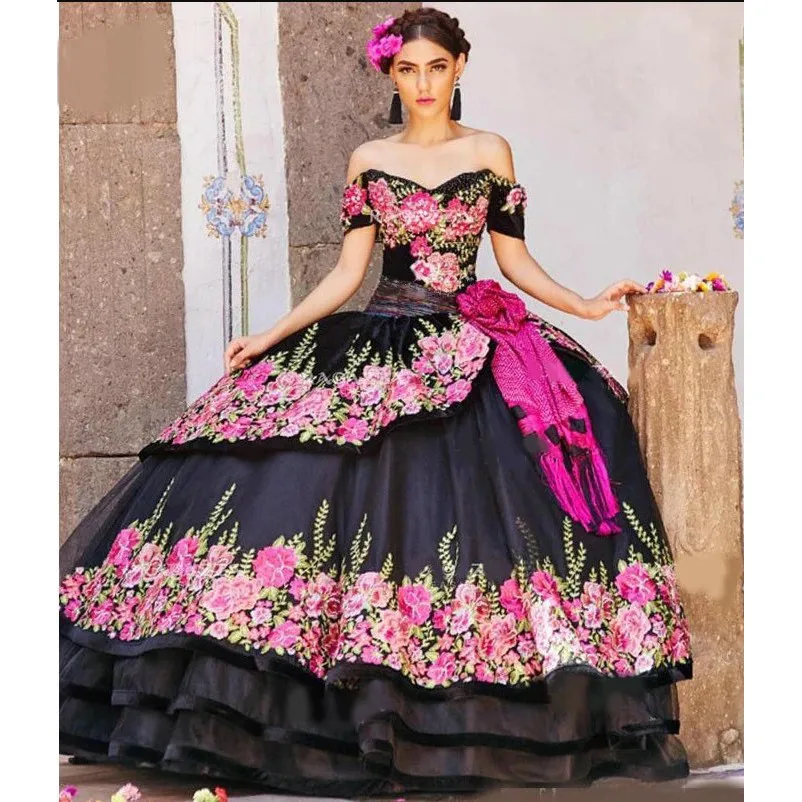 Black Quinceanera Dress Sweet Applique Prom Dress Puff Dress 15 Year Old Girl Dress Classmate Party Dress