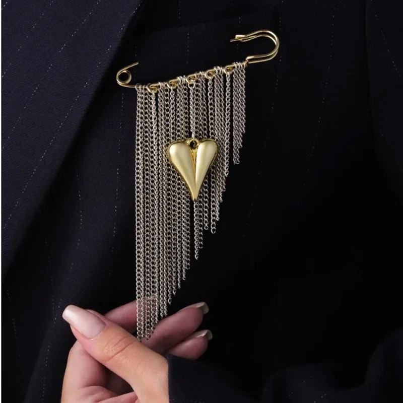 Exaggerated Personality Multiple Tassels Brooches Clothing Accessories Fashion Love Heart Stylish Pin Jewelry Accessories