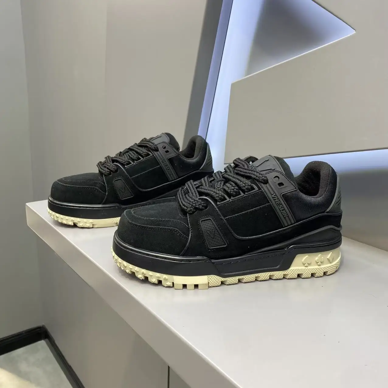 

Модная мужская повседневная обувь на платформе, Нескользящие мужские прогулочные кроссовки, дышащая спортивная обувь на платформе, легкие мужские кроссовки