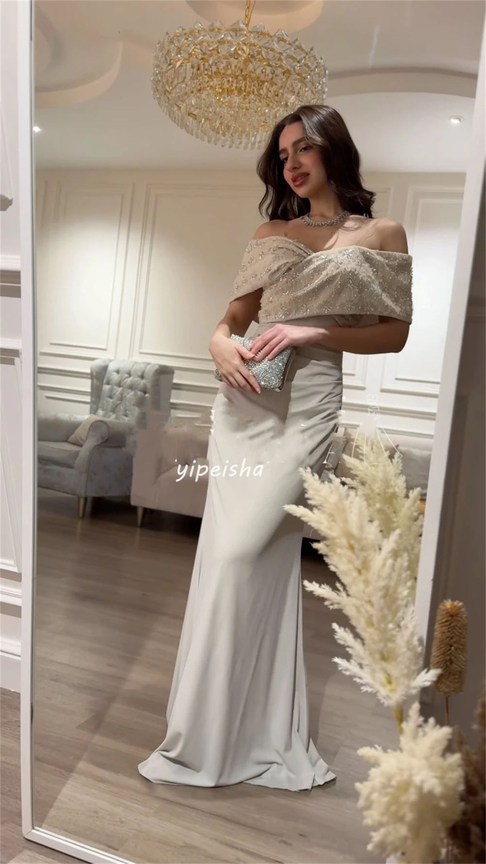 Camadas lantejoulas Vestidos Quinceanera, requintado Jersey, Ruched Trumpet Correias Sheer, Long Sweetheart Vestidos, Ruched Jersey