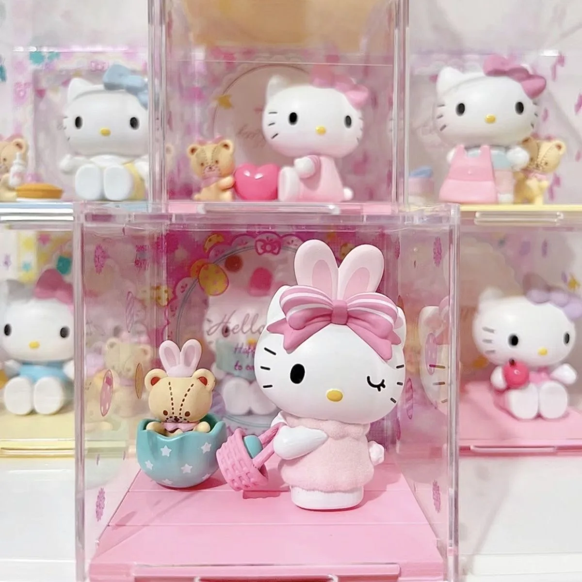 

Genuine Sanrio Hellokitty Sweetheart Playmate Miniature Box Figure Doll Ornaments Trend Toy Girl Birthday Gift.