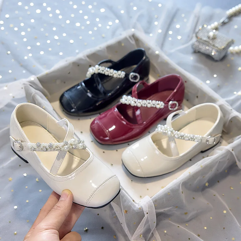 

2026 Girls Crystal Party Shoes Princess Heels Soft Sole Leather Dress Pumps for Flower Girl Wedding