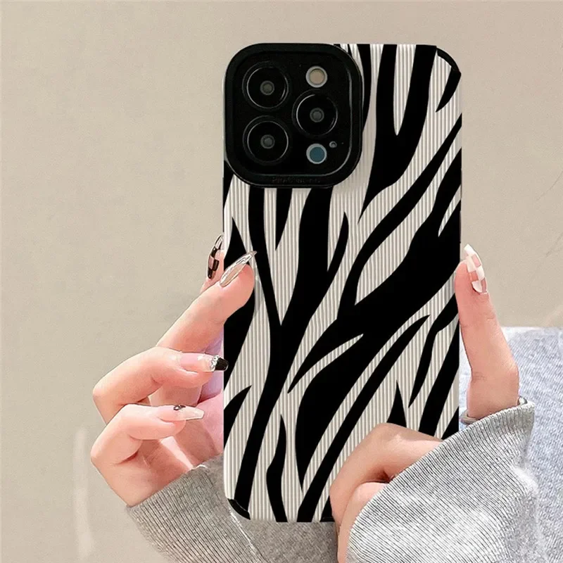 Fashion Zebra Stripe Phone Case For Iphone 14 Pro Max 11 12 13 Pro 7 8 Plus X XS Max XR  Shockproof Soft Silicone Covers Cartoon