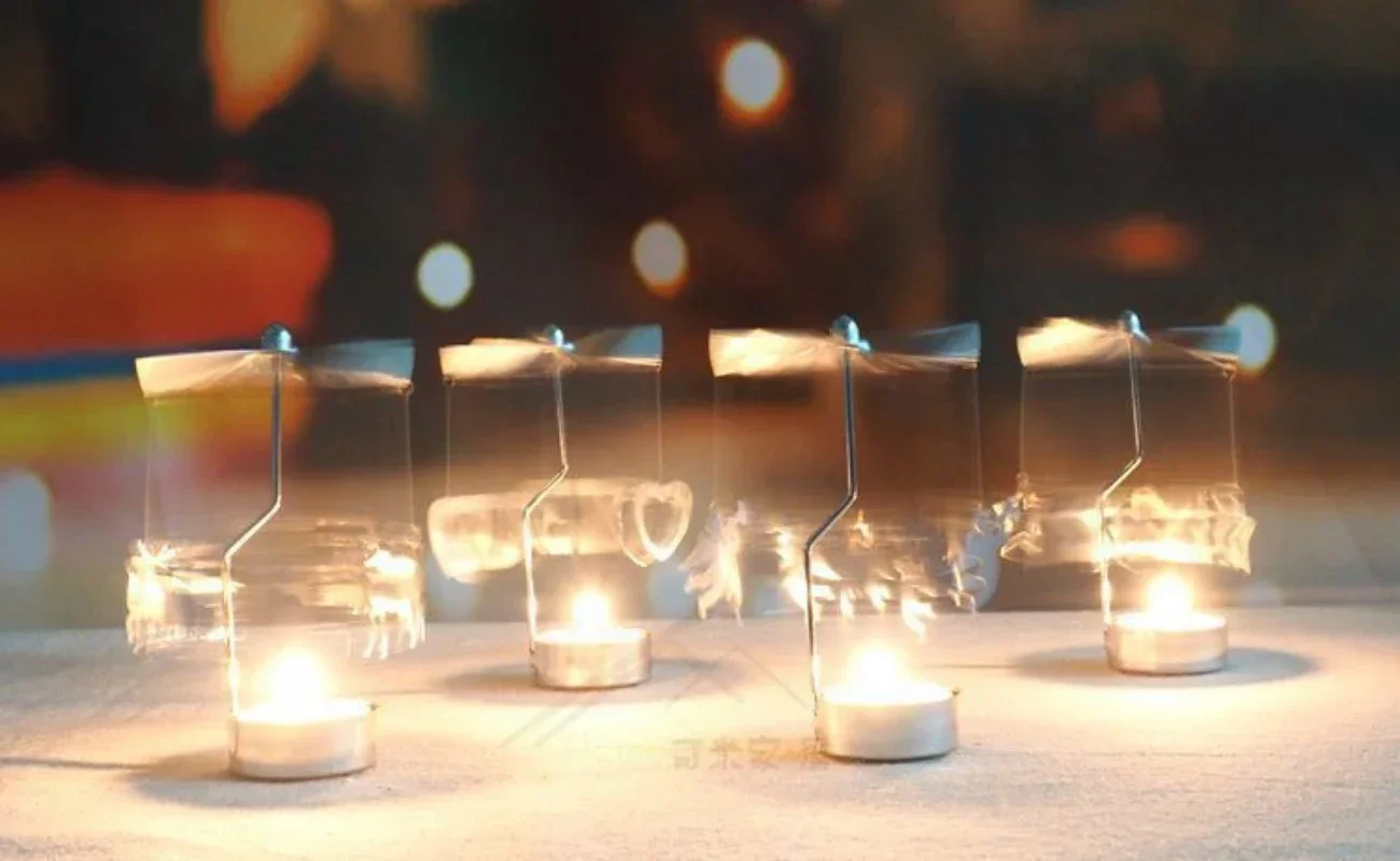 Gold Romantic Rotating Candlesticks Home Christmas Party Decoration Snowman Rotation Spinning Carrousel Tea Light Candle Holder
